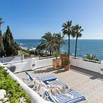 Frontline Luxury Miraflores Playa Appartement Mijas