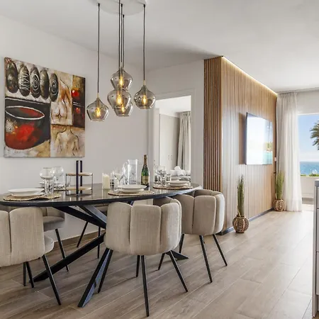 Frontline Luxury Miraflores Playa Appartement Mijas
